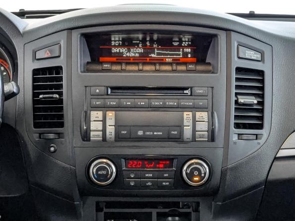 Mitsubishi Pajero IV Рестайлинг 1 с пробегом 2012 года, цена 2 350 000 рублей, 112452 км, внедорожник, Автокод Объявления