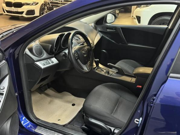 Mazda 3 II (BL) Рестайлинг с пробегом 2013 года, цена 897 000 рублей, 202000 км, седан, Автокод Объявления