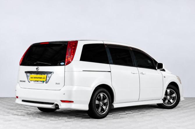 Nissan Presage II с пробегом 2003 года, цена 729 000 рублей, 350000 км, минивэн, Автокод Объявления