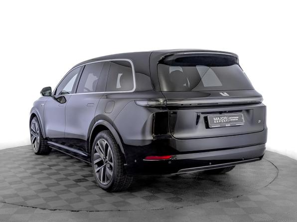 Li Auto (Lixiang) L9 I с пробегом 2023 года, цена 6 900 000 рублей, 21556 км, внедорожник, Автокод Объявления
