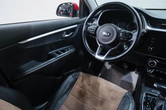 Kia Rio IV Рестайлинг с пробегом 2020 года, цена 1 549 000 рублей, 52000 км, седан, Автокод Объявления