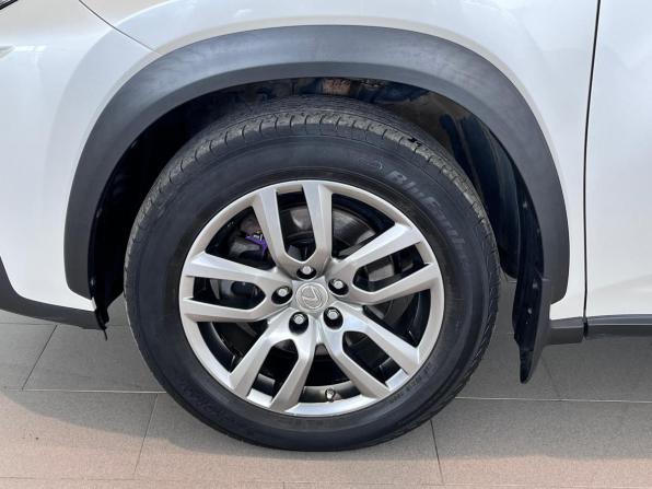 Lexus NX I с пробегом 2015 года, цена 2 799 000 рублей, 76144 км, внедорожник, Автокод Объявления