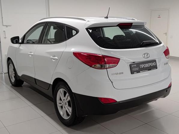 Hyundai ix35 I с пробегом 2010 года, цена 920 000 рублей, 249570 км, внедорожник, Автокод Объявления