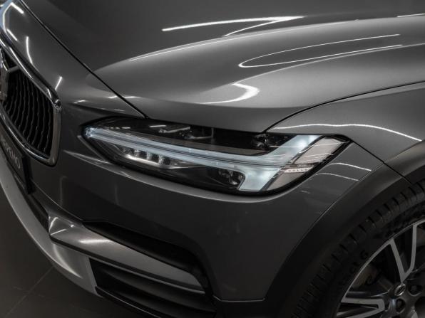Volvo V90 Cross Country I с пробегом 2019 года, цена 3 550 000 рублей, 133885 км, универсал, Автокод Объявления