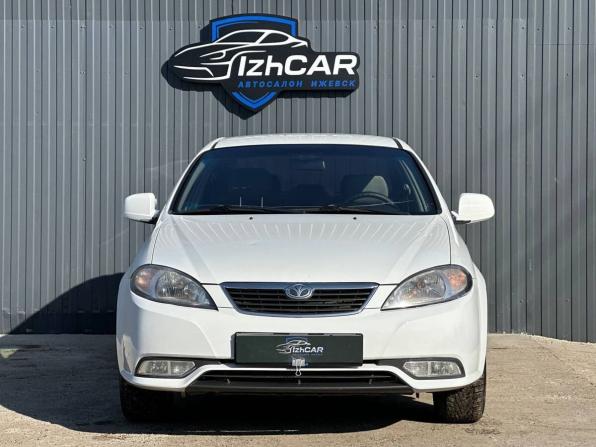 Daewoo Gentra II с пробегом 2013 года, цена 439 000 рублей, 184000 км, седан, Автокод Объявления