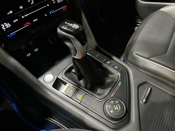 Volkswagen Tiguan II Рестайлинг с пробегом 2021 года, цена 3 899 000 рублей, 99148 км, внедорожник, Автокод Объявления