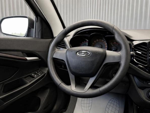 Lada (ВАЗ) Vesta I с пробегом 2019 года, цена 877 000 рублей, 141246 км, седан, Автокод Объявления