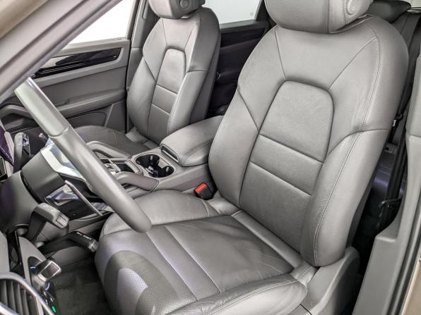 Porsche Cayenne III с пробегом 2019 года, цена 5 600 000 рублей, 123838 км, внедорожник, Автокод Объявления