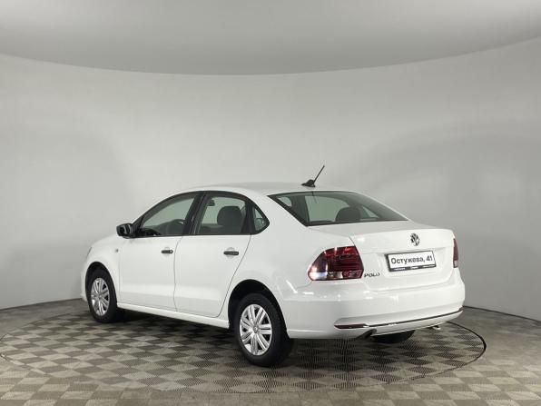 Volkswagen Polo V Рестайлинг с пробегом 2019 года, цена 1 070 000 рублей, 104976 км, седан, Автокод Объявления