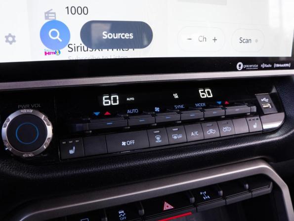 Toyota Tundra III с пробегом 2022 года, цена 7 580 000 рублей, 31852 км, offers.body_type.unknown, Автокод Объявления