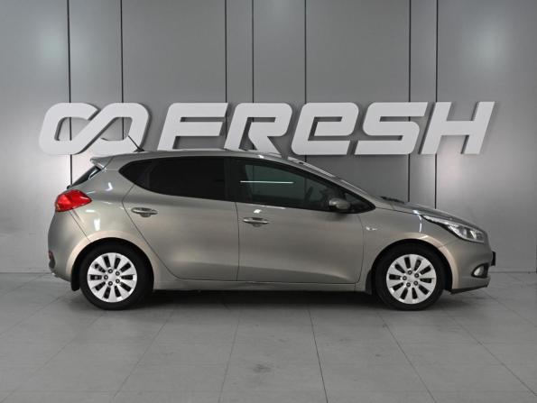 Kia Ceed II с пробегом 2013 года, цена 979 000 рублей, 177537 км, хэтчбек, Автокод Объявления