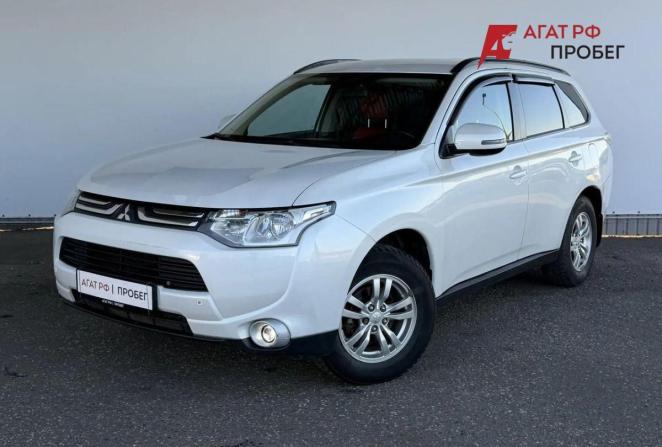 Mitsubishi Outlander III с пробегом 2013 года, цена 1 480 000 рублей, 137489 км, внедорожник, Автокод Объявления