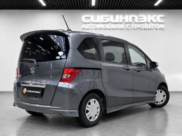 Honda Freed I с пробегом 2009 года, цена 899 000 рублей, 192000 км, компактвэн, Автокод Объявления