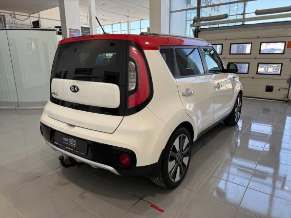 Kia Soul II Рестайлинг с пробегом 2017 года, цена 1 638 000 рублей, 115387 км, хэтчбек, Автокод Объявления