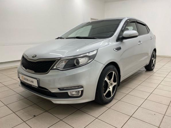 Kia Rio III Рестайлинг с пробегом 2015 года, цена 1 135 000 рублей, 97072 км, хэтчбек, Автокод Объявления