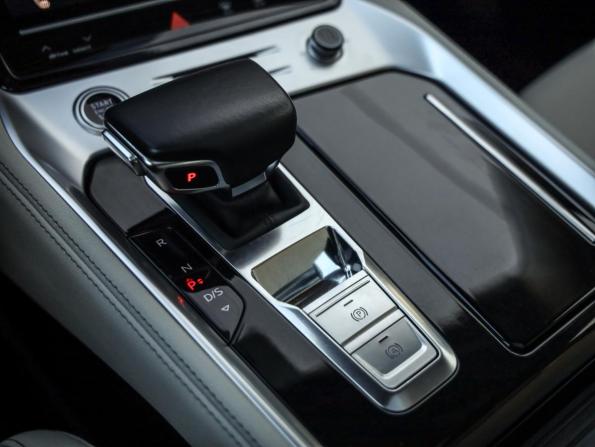 Audi Q6 с пробегом 2023 года, цена 6 299 777 рублей, 54419 км, внедорожник, Автокод Объявления