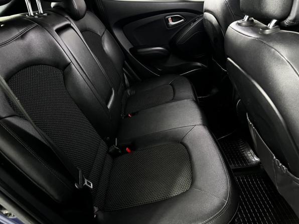 Hyundai ix35 I с пробегом 2013 года, цена 1 200 000 рублей, 201100 км, внедорожник, Автокод Объявления