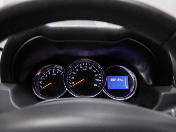 Renault Duster I Рестайлинг с пробегом 2018 года, цена 1 225 000 рублей, 202000 км, внедорожник, Автокод Объявления
