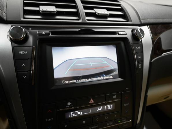 Toyota Camry VII (XV50) Рестайлинг с пробегом 2016 года, цена 2 395 000 рублей, 74741 км, седан, Автокод Объявления