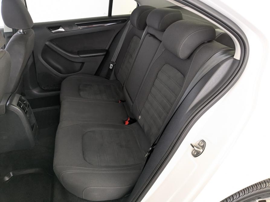 Volkswagen Jetta VI Рестайлинг Москва  - изображение 12
