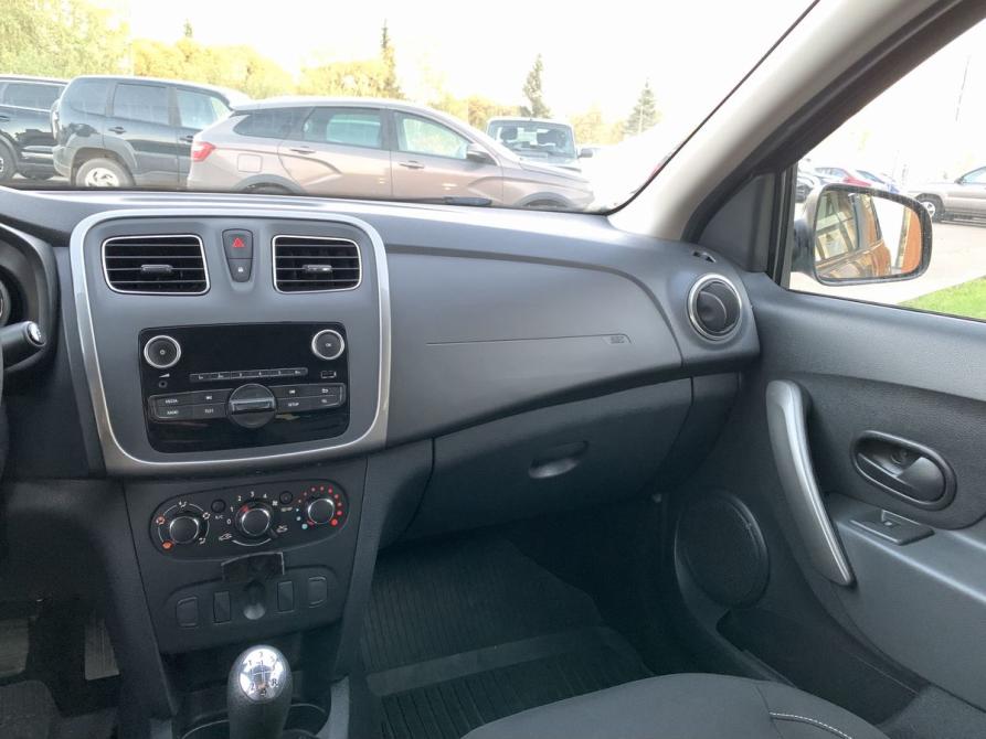 Renault Logan II Рестайлинг Великие Луки  - изображение 16