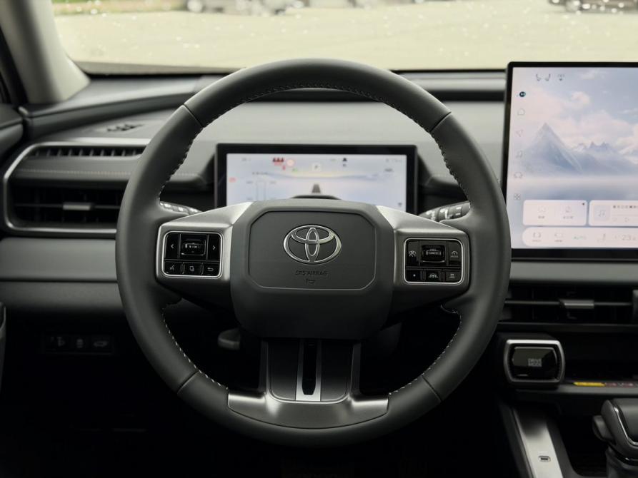 Toyota RAV4 VI (XA60) Казань  - изображение 15