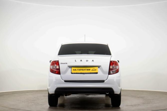 Lada (ВАЗ) Granta I Рестайлинг с пробегом 2022 года, цена 649 000 рублей, 165290 км, седан, Автокод Объявления