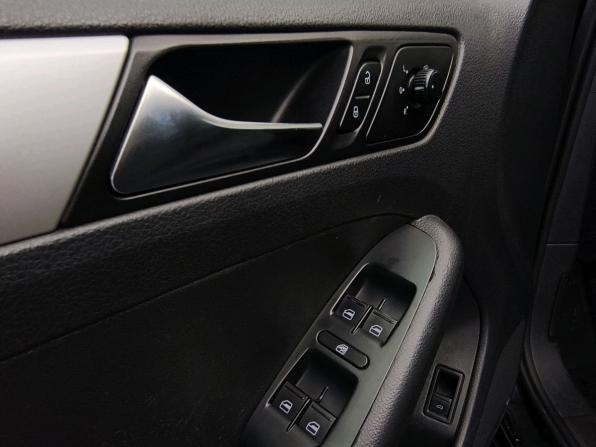 Volkswagen Jetta VI с пробегом 2011 года, цена 990 000 рублей, 170508 км, седан, Автокод Объявления