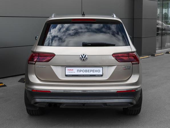 Volkswagen Tiguan II с пробегом 2017 года, цена 2 198 000 рублей, 182000 км, внедорожник, Автокод Объявления