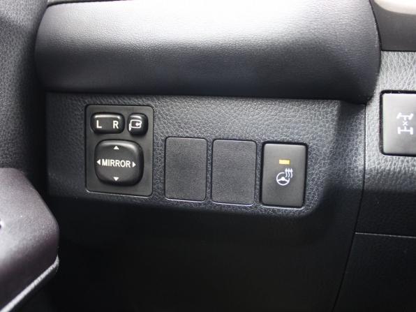 Toyota RAV4 IV (XA40) Рестайлинг с пробегом 2015 года, цена 2 099 000 рублей, 160495 км, внедорожник, Автокод Объявления