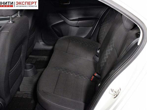Skoda Rapid II с пробегом 2020 года, цена 1 377 000 рублей, 193523 км, лифтбек, Автокод Объявления