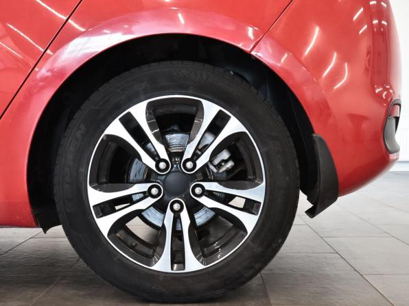 Kia Ceed II с пробегом 2014 года, цена 791 000 рублей, 176600 км, хэтчбек, Автокод Объявления