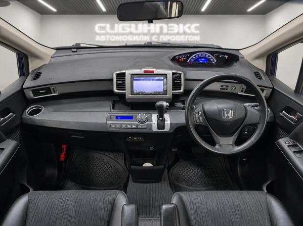 Honda Freed I Рестайлинг с пробегом 2014 года, цена 1 160 500 рублей, 134011 км, компактвэн, Автокод Объявления