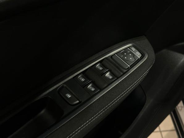 Renault Arkana I с пробегом 2021 года, цена 1 750 000 рублей, 39000 км, внедорожник, Автокод Объявления
