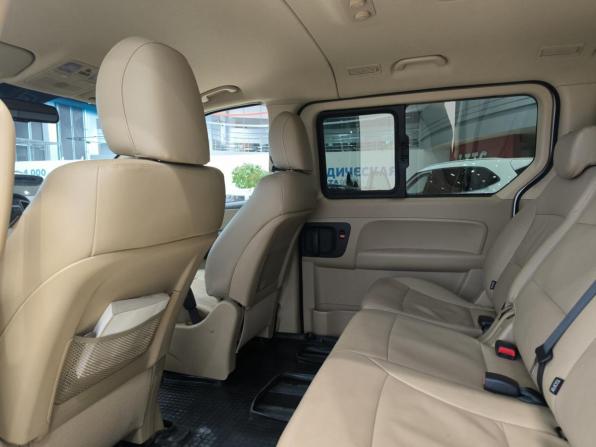Hyundai H-1 II Рестайлинг 2 с пробегом 2021 года, цена 3 430 000 рублей, 71376 км, минивэн, Автокод Объявления