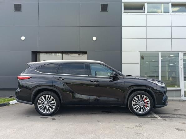 Toyota Highlander IV (XU70) с пробегом 2025 года, цена 4 759 000 рублей, 22320 км, внедорожник, Автокод Объявления