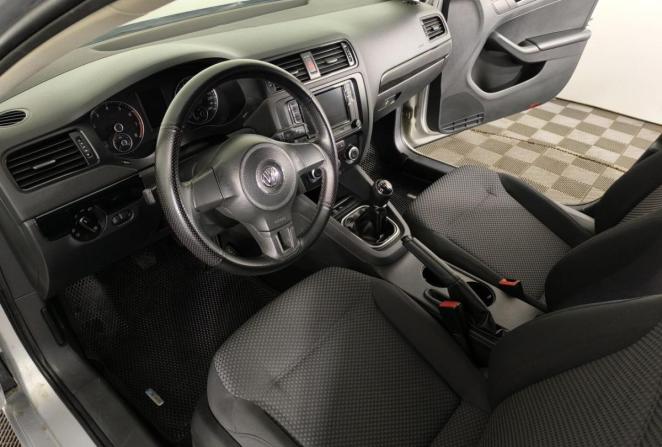 Volkswagen Jetta VI с пробегом 2013 года, цена 970 000 рублей, 102176 км, седан, Автокод Объявления