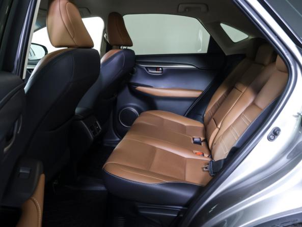 Lexus NX I с пробегом 2017 года, цена 3 165 500 рублей, 73781 км, внедорожник, Автокод Объявления