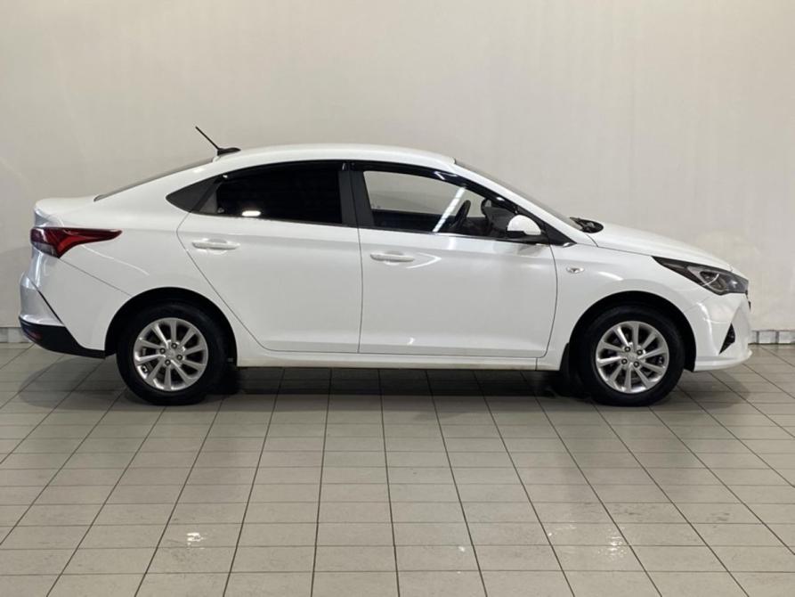Hyundai Solaris II Рестайлинг Курск  - изображение 4