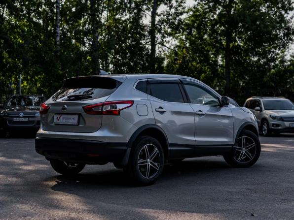 Nissan Qashqai II с пробегом 2018 года, цена 1 509 000 рублей, 131115 км, внедорожник, Автокод Объявления