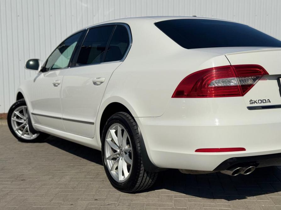 Skoda Superb II Рестайлинг Ростов-на-Дону  - изображение 8