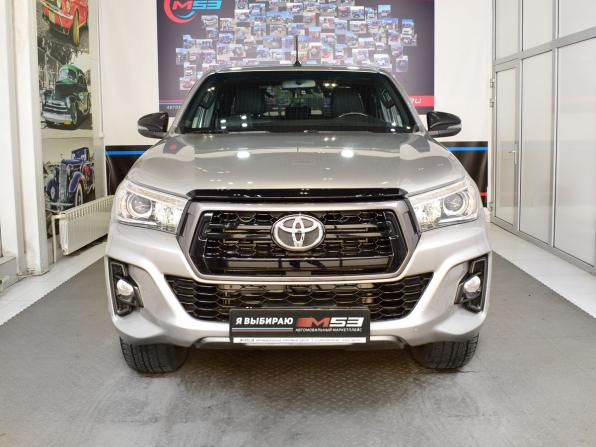 Toyota Hilux VIII с пробегом 2019 года, цена 3 284 995 рублей, 332757 км, offers.body_type.unknown, Автокод Объявления