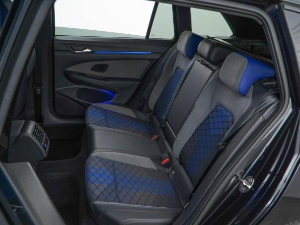 Volkswagen Golf R VIII с пробегом 2021 года, цена 5 399 077 рублей, 28339 км, универсал, Автокод Объявления