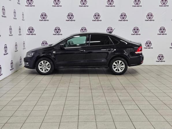 Volkswagen Polo V Рестайлинг с пробегом 2017 года, цена 995 000 рублей, 194668 км, седан, Автокод Объявления