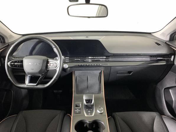 Omoda C5 I с пробегом 2024 года, цена 1 820 000 рублей, 30107 км, внедорожник, Автокод Объявления
