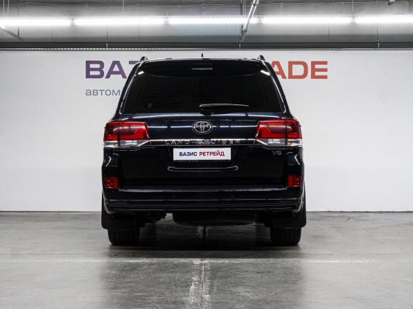 Toyota Land Cruiser 200 Series Рестайлинг 2 с пробегом 2020 года, цена 7 999 000 рублей, 60903 км, внедорожник, Автокод Объявления