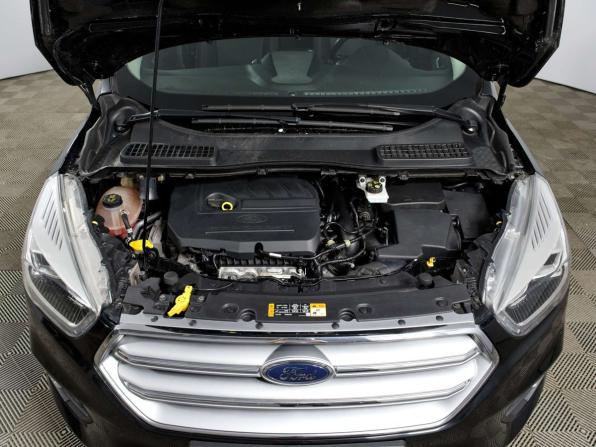 Ford Kuga II Рестайлинг с пробегом 2018 года, цена 1 598 000 рублей, 140528 км, внедорожник, Автокод Объявления