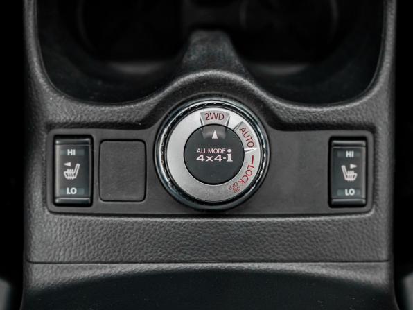 Nissan Qashqai II с пробегом 2018 года, цена 1 950 000 рублей, 119866 км, внедорожник, Автокод Объявления