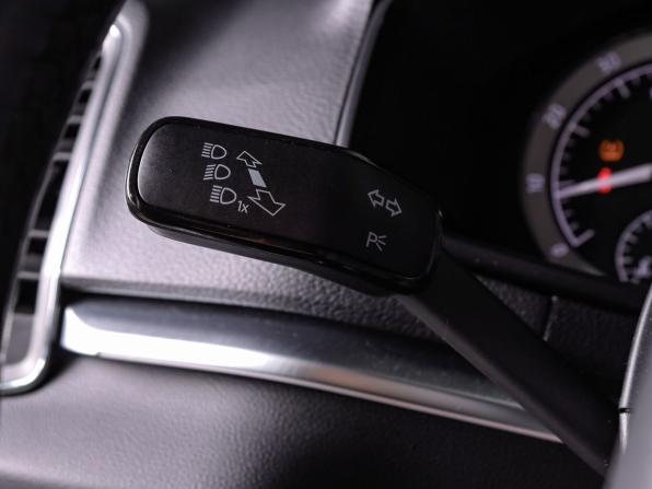 Skoda Karoq I с пробегом 2020 года, цена 2 280 000 рублей, 82000 км, внедорожник, Автокод Объявления