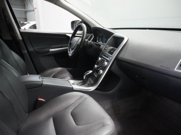 Volvo XC60 I Рестайлинг с пробегом 2015 года, цена 1 670 000 рублей, 356000 км, внедорожник, Автокод Объявления